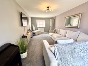 Living Room- click for photo gallery